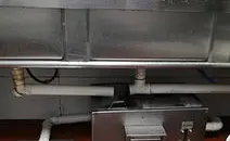 上海浦东机场内连锁餐饮店油水分离器安装升级